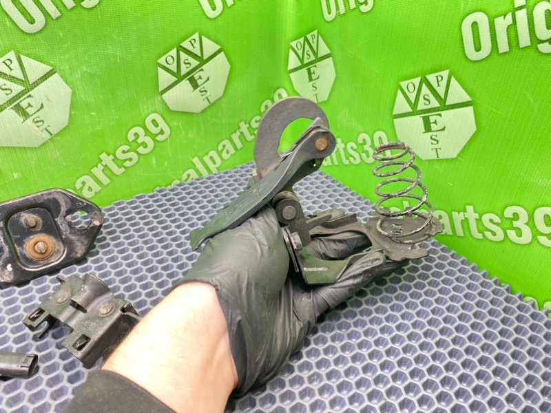 Язычок капота, 2100 рублей, Калининград