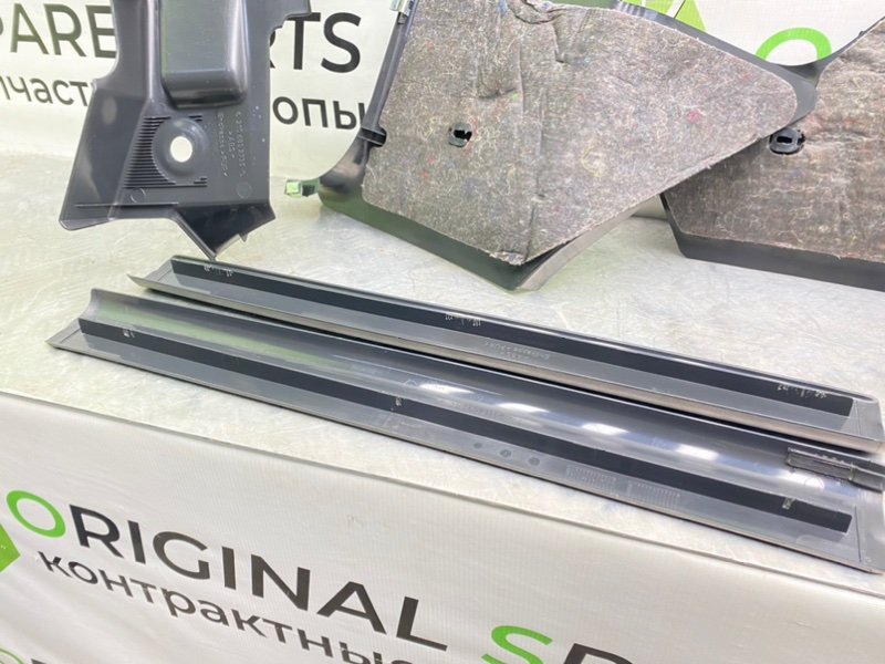 Накладки порогов, 2600 рублей, Калининград