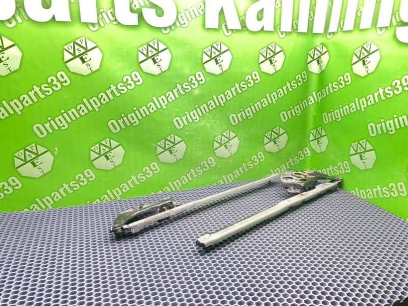 Петли капота, 1300 рублей, Калининград