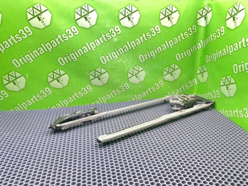 Петли капота, 1300 рублей, Калининград