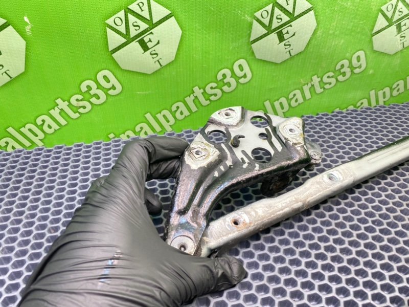 Петли капота, 1300 рублей, Калининград