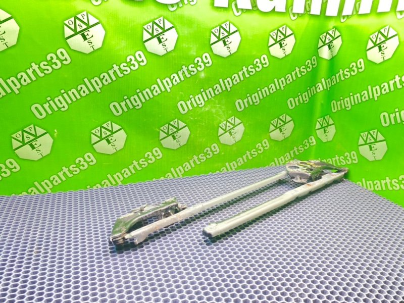 Петли капота, 1300 рублей, Калининград