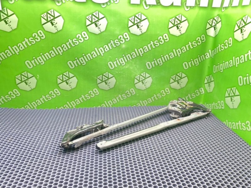 Петли капота, 1300 рублей, Калининград