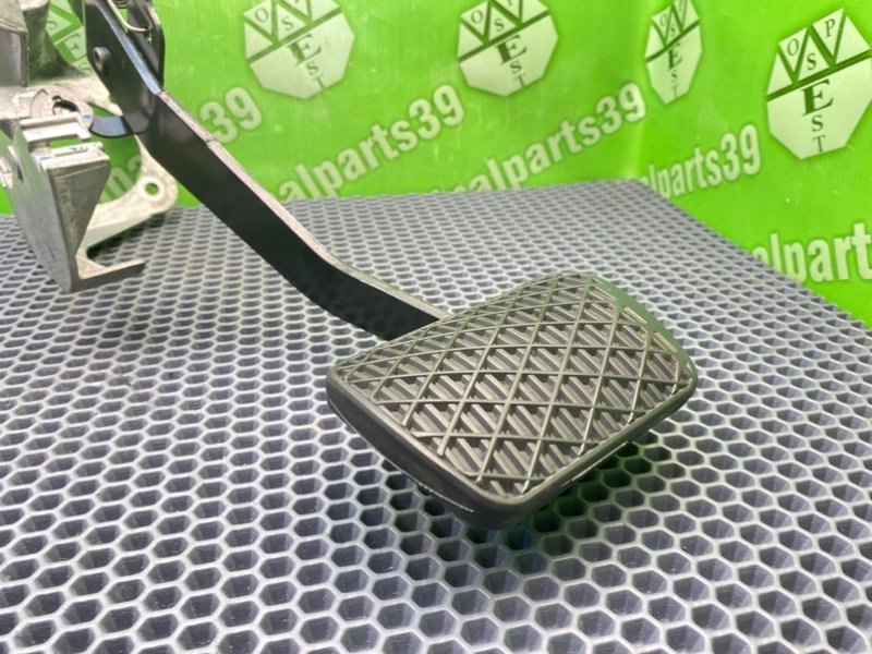 Педаль тормоза, 1300 рублей, Калининград