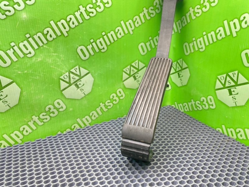 Педаль газа, 1400 рублей, Калининград