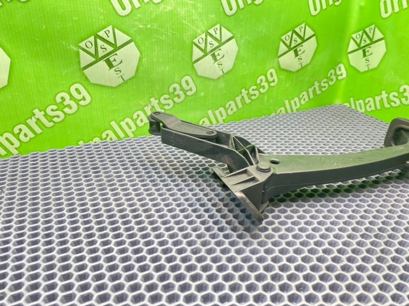 Педаль газа, 1400 рублей, Калининград