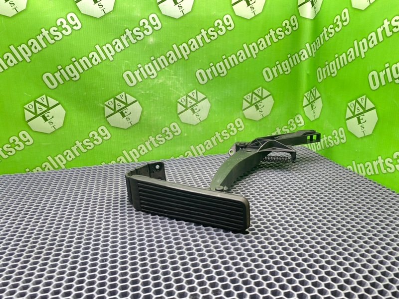 Педаль газа, 1400 рублей, Калининград