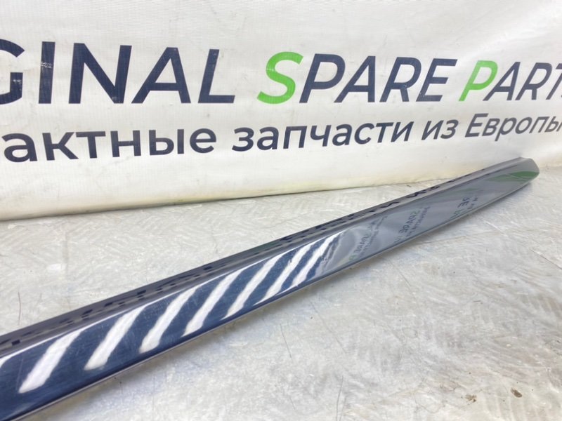 Молдинг багажника, 1000 рублей, Калининград