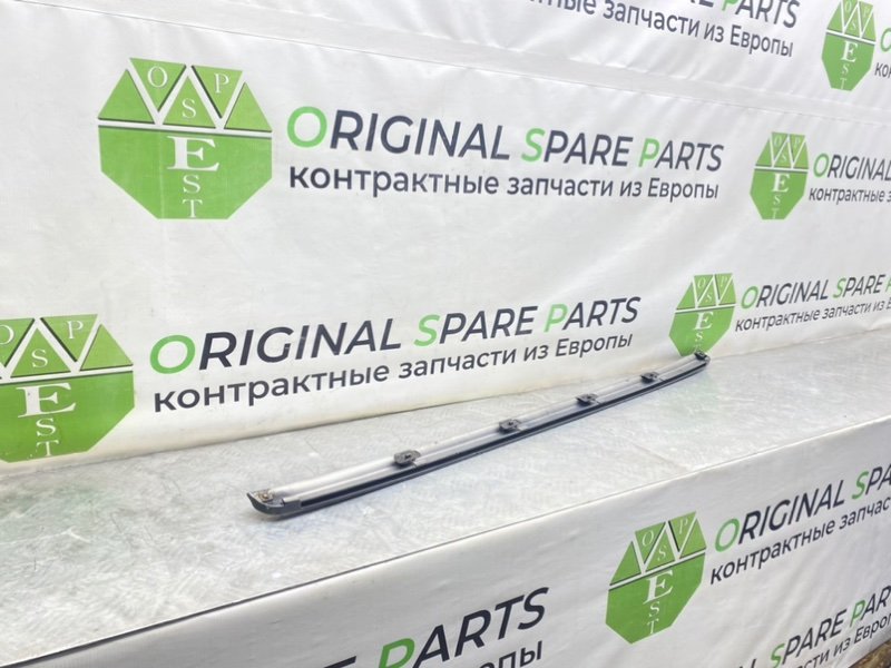 Молдинг багажника, 1000 рублей, Калининград