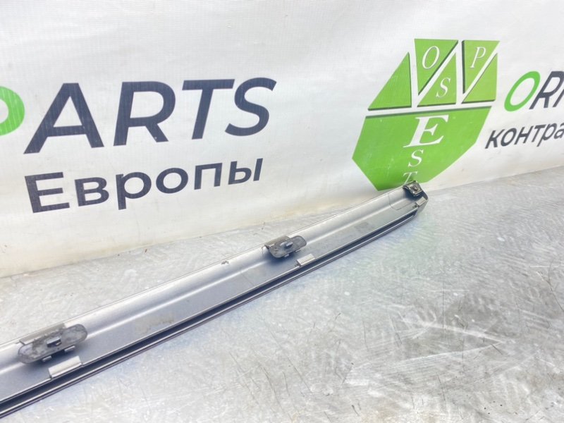 Молдинг багажника, 1000 рублей, Калининград