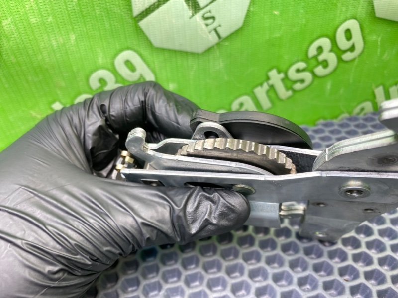 Механизм ручника, 800 рублей, Калининград