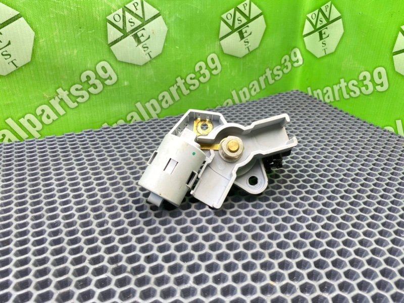 Соединительная колодка, 1000 рублей, Калининград