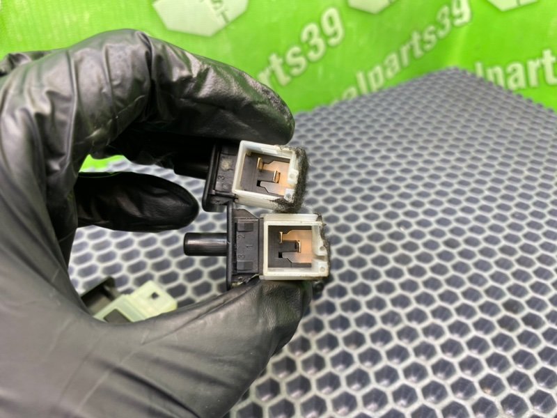 Концевик двери, 900 рублей, Калининград