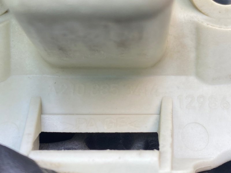 Кронштейн бампера, 1000 рублей, Калининград