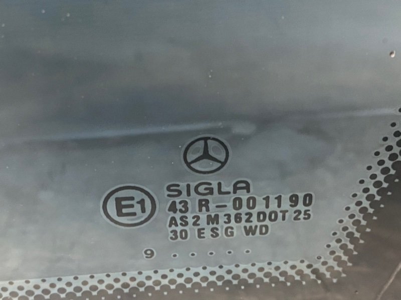 Форточка кузова, 800 рублей, Калининград