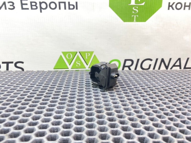 Кнопка кикдауна, 800 рублей, Калининград