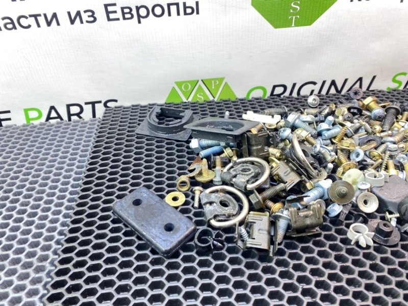 Болты салона, 1990 рублей, Калининград