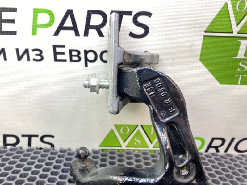 Петли багажника, 1600 рублей, Калининград