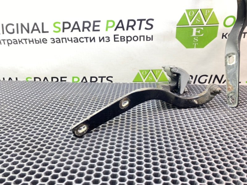 Петли багажника, 1600 рублей, Калининград