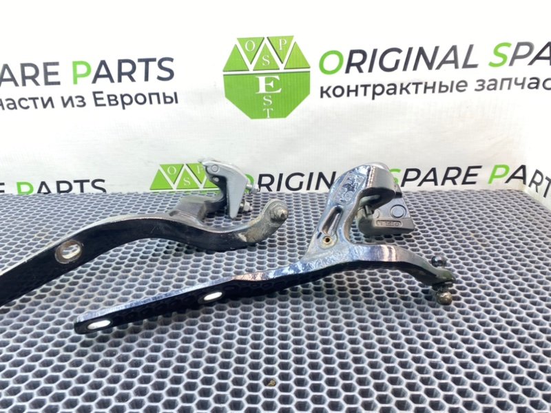 Петли багажника, 1600 рублей, Калининград