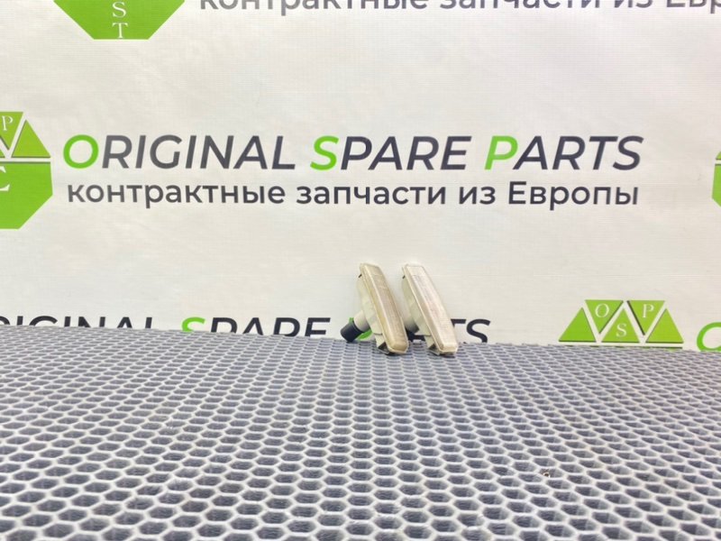 Повторитель поворота, 1000 рублей, Калининград