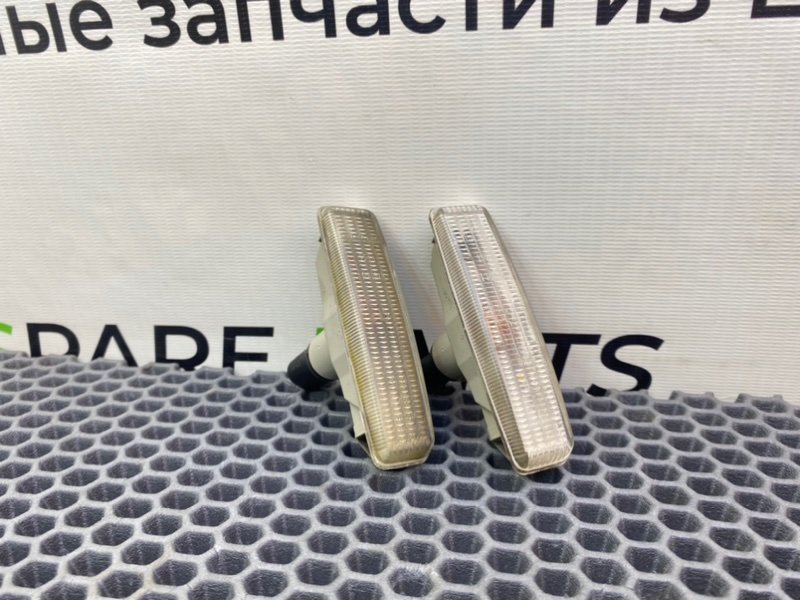 Повторитель поворота, 1000 рублей, Калининград