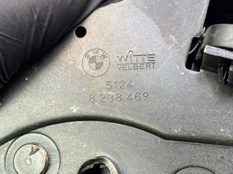 Замок стекла багажника, 1600 рублей, Калининград