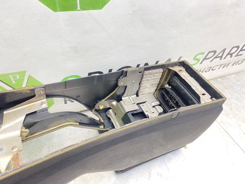 Центральная консоль, 4000 рублей, Калининград