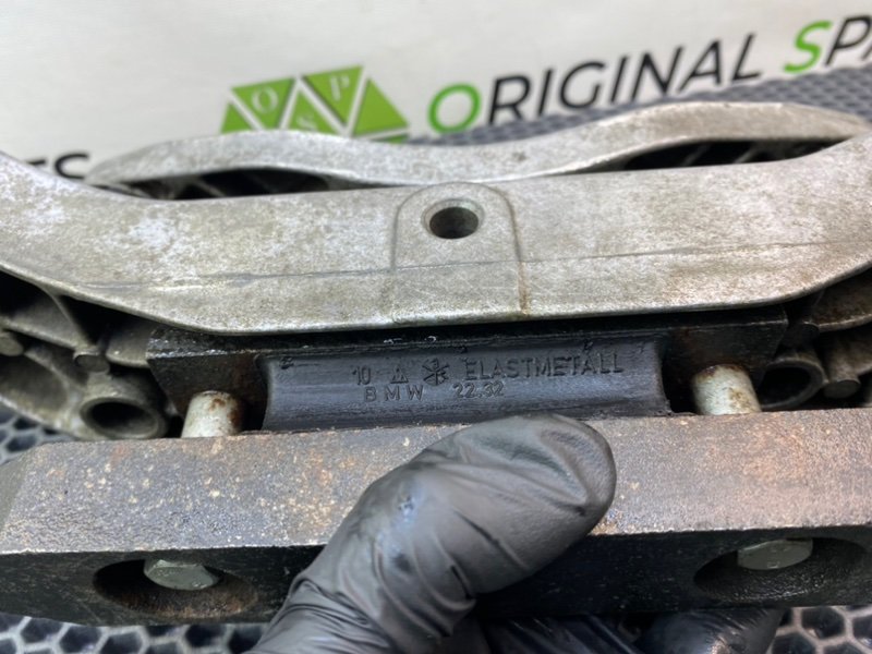 Кронштейн МКПП, 2600 рублей, Калининград