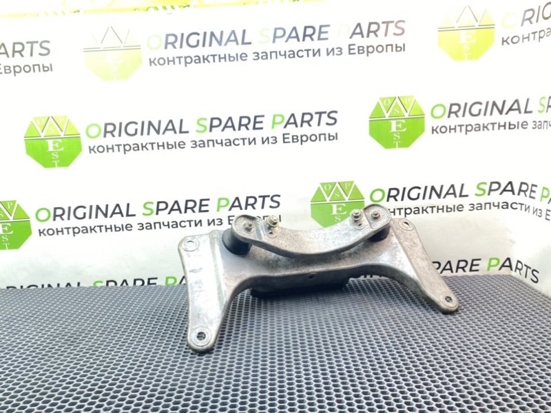 Кронштейн МКПП, 2600 рублей, Калининград