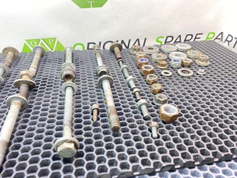 Болты подвески, 1700 рублей, Калининград