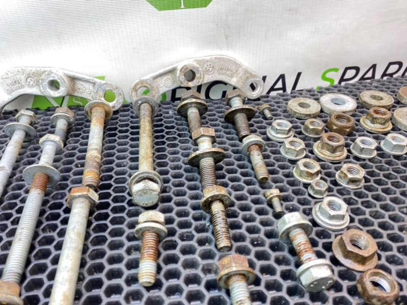 Болты подвески, 1700 рублей, Калининград