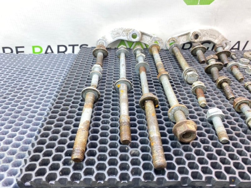 Болты подвески, 1700 рублей, Калининград