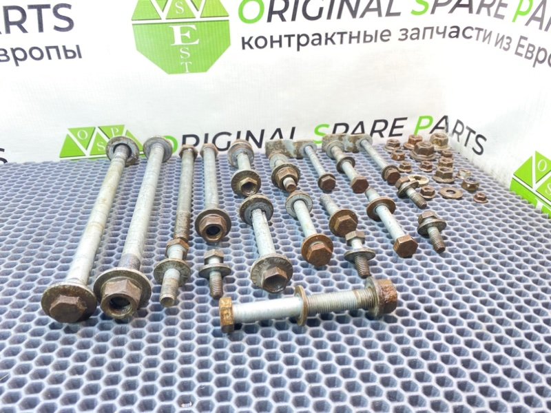 Болты подрамника, 2000 рублей, Калининград