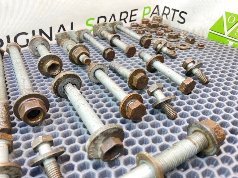 Болты подрамника, 2000 рублей, Калининград