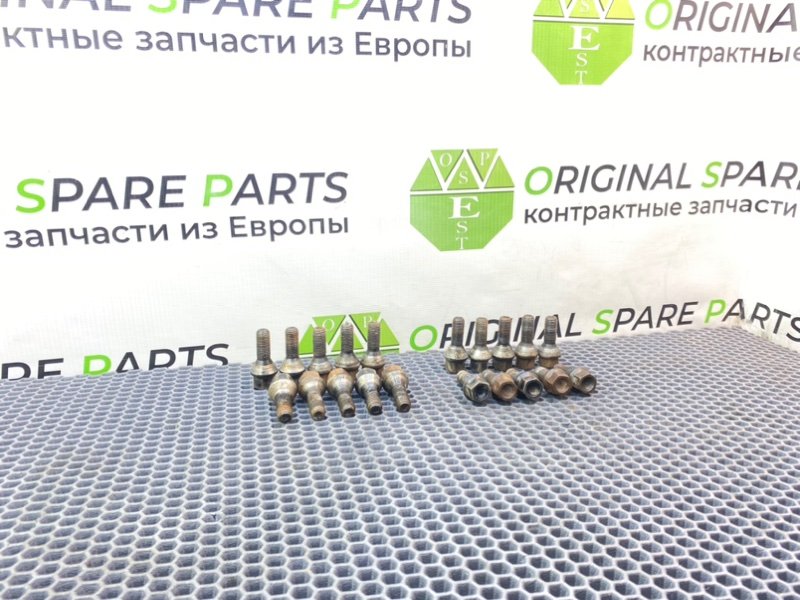 Колесные болты, 2000 рублей, Тверь