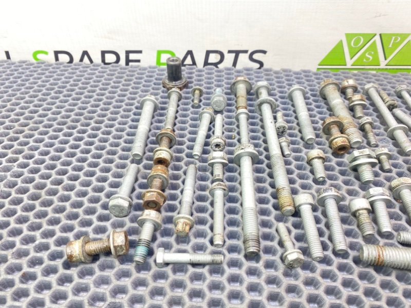 Болты двигателя, 1700 рублей, Калининград