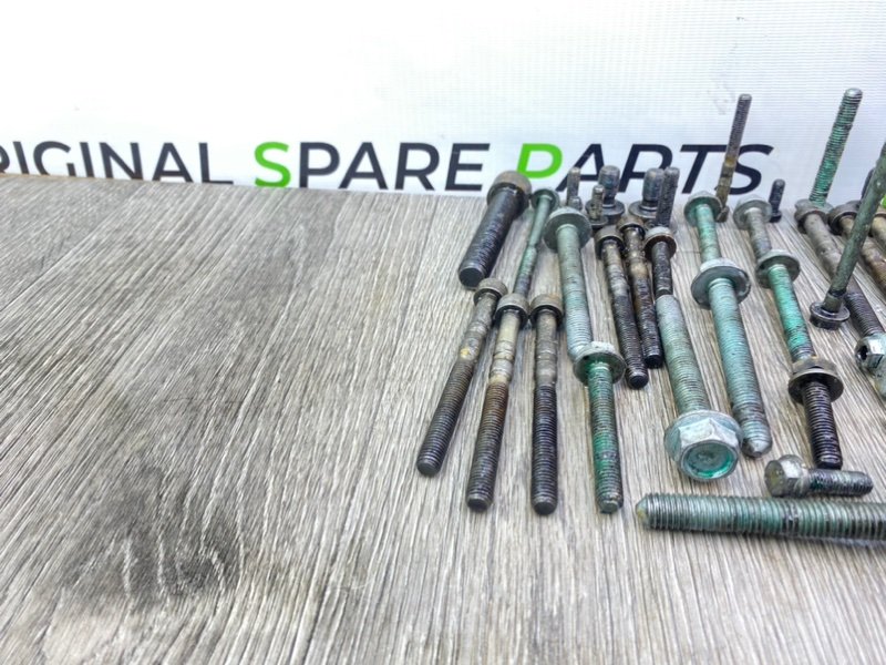 Болты двигателя, 1900 рублей, Калининград