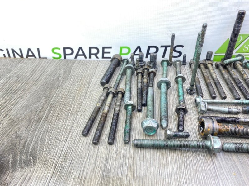 Болты двигателя, 1900 рублей, Калининград