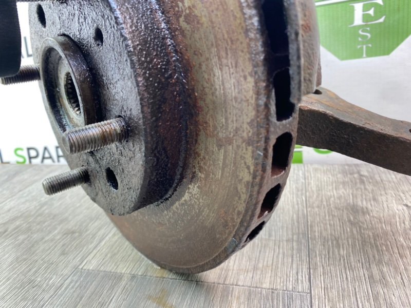 Поворотный кулак, 1900 рублей, Калининград