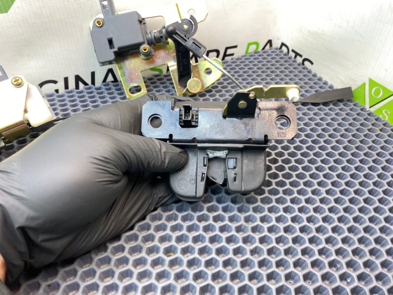 Замок багажника, 2600 рублей, Калининград