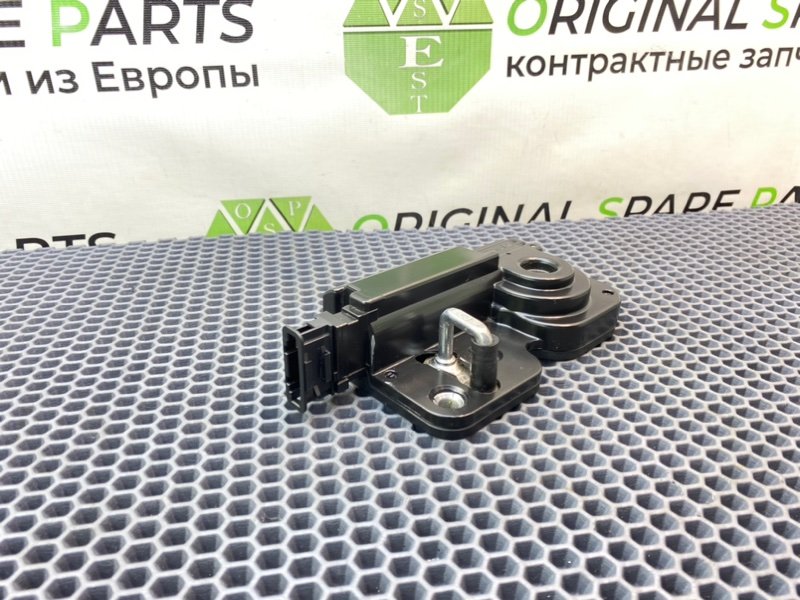 Доводчик двери багажника, 10600 рублей, Калининград