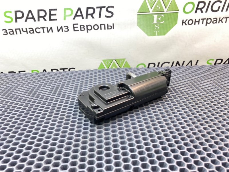 Доводчик двери багажника, 10600 рублей, Калининград