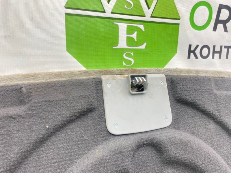 Пол багажника, 1000 рублей, Калининград