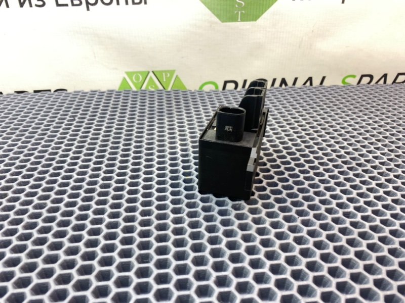 Реле, 2000 рублей, Калининград