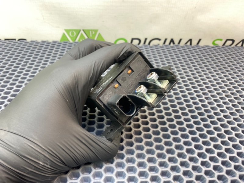 Реле, 2000 рублей, Калининград