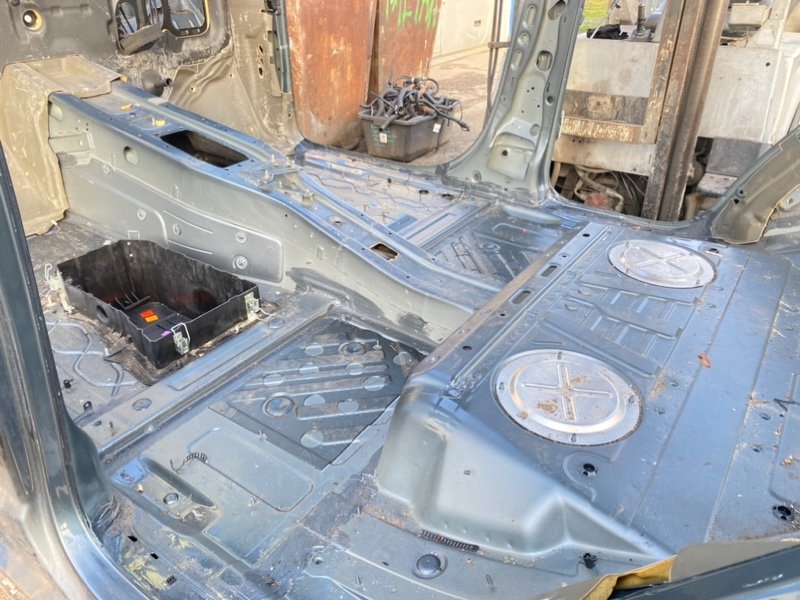 Кузов по частям, 100 рублей, Калининград