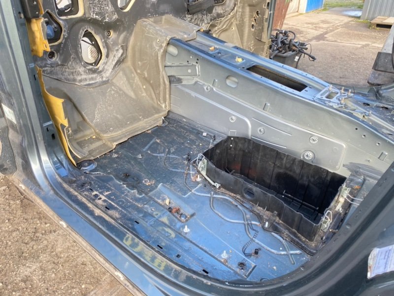 Кузов по частям, 100 рублей, Калининград