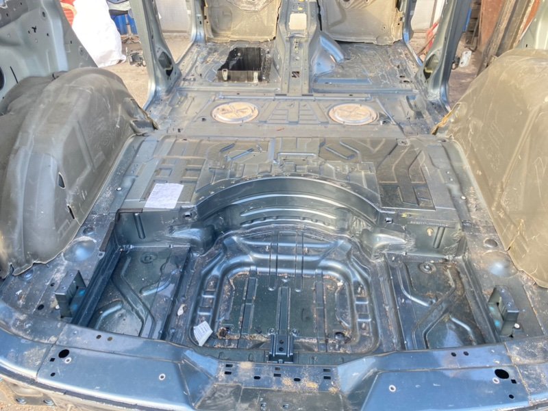 Кузов по частям, 100 рублей, Калининград