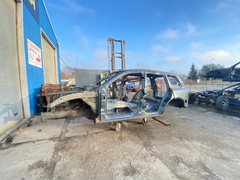 Кузов по частям, 100 рублей, Калининград